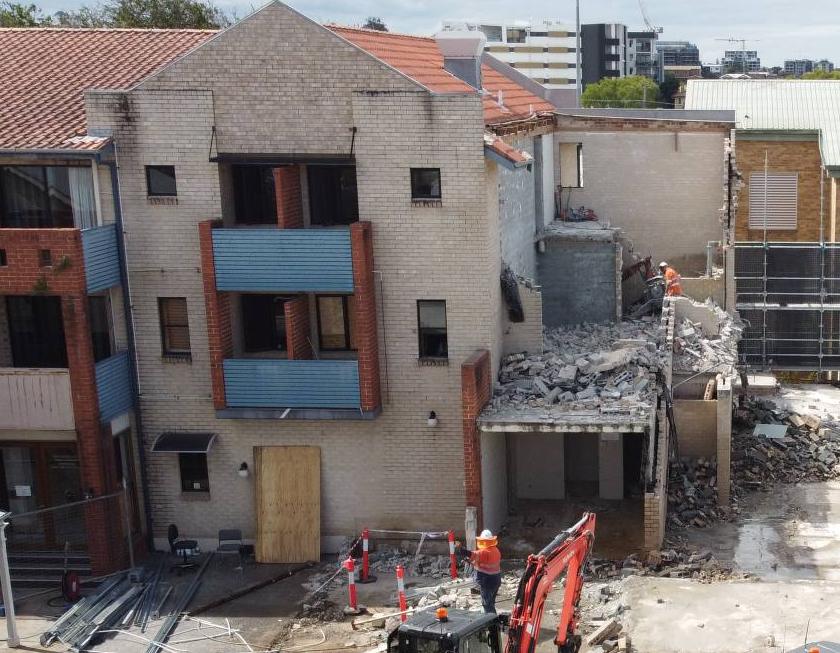 Upper levels removed with the adjoining structure retained and left standing, Ramada Hotel, Windsor